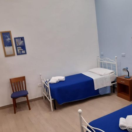 Casa Vacanze Napoli Centro Carmen & Sara エクステリア 写真