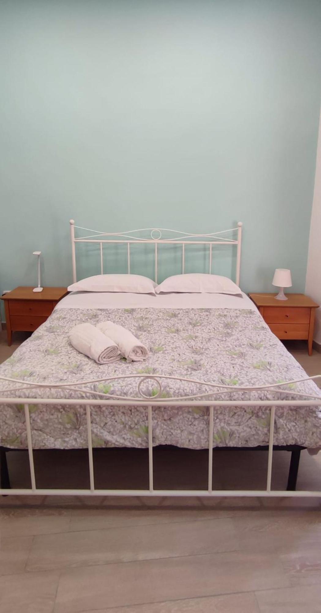 Casa Vacanze Napoli Centro Carmen & Sara エクステリア 写真