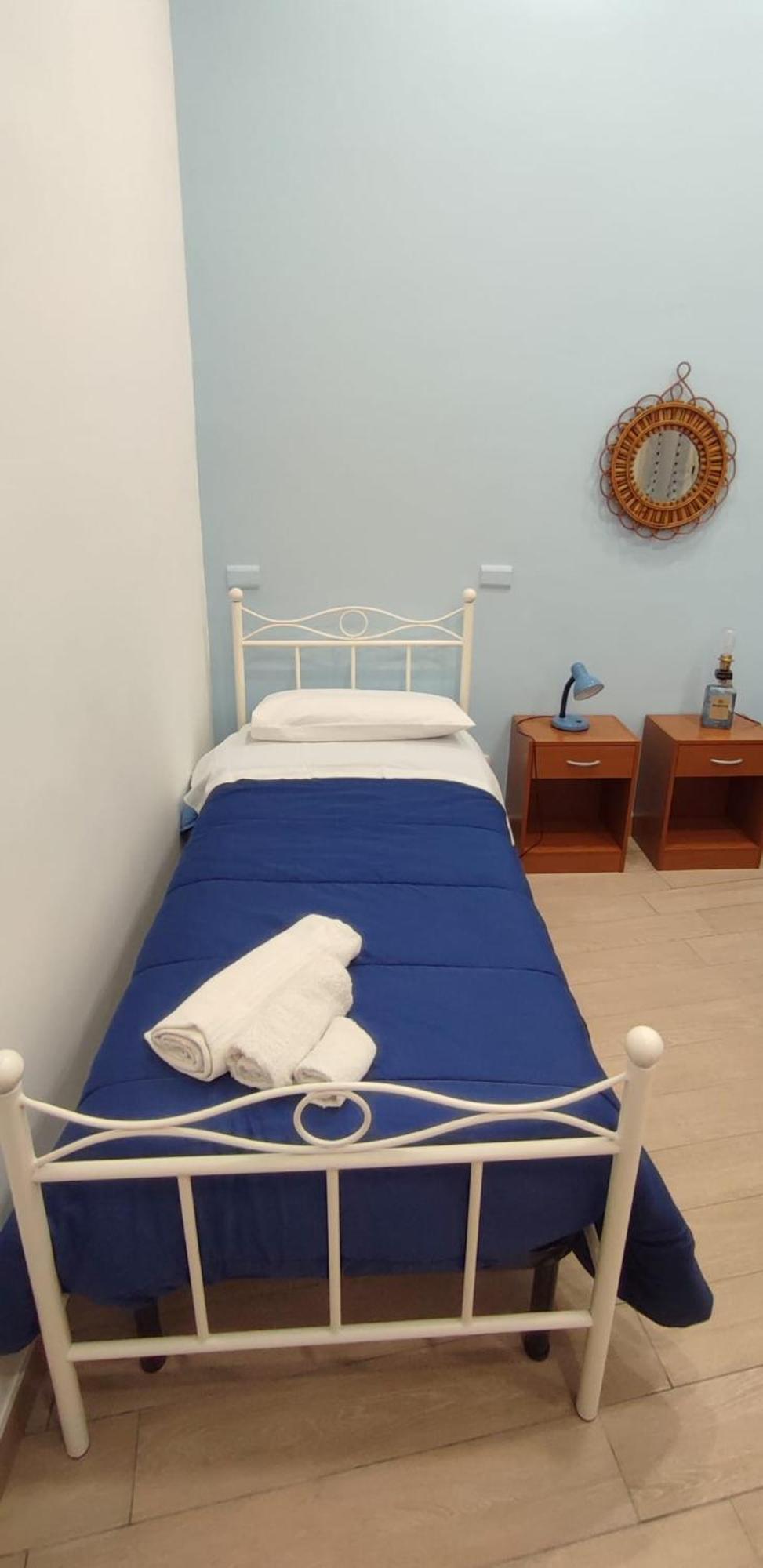 Casa Vacanze Napoli Centro Carmen & Sara エクステリア 写真